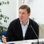 Андрей Турчак: «Единая Россия» оперативно займется решением вопроса о малодоходных самозанятых