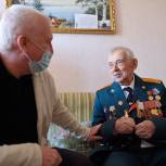 В Майкопе проходят адресные поздравления фронтовиков