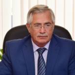 В партийной приемной разбирались в вопросах ремонта дорог и тротуара в районном центре