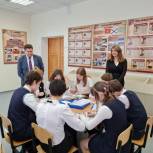 Воронежские единороссы провели более 1000 обучающих игровых занятий по ЖКХ в школах региона
