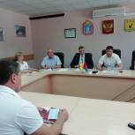 Реабилитация, спортивное оборудование и помощь сироте – депутаты-единороссы областной Думы помогут жителям города Уварово