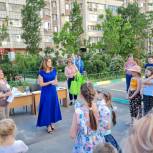 Воронежские единороссы провели праздник «День соседей»
