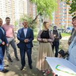 Владимир Шапкин обсудил с жителями проект по благоустройству территории, прилегающей к пруду Чистый в Балашихе