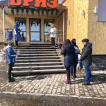 Символы Победы раздали землякам