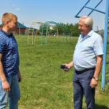 Александр Ломовцев ответил на вопросы жителей села Сканово
