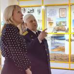 В Красноселькуп по приглашению партийцев приехал Герой России Владимир Шарпатов