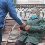 Волонтёры провели акцию «Георгиевская ленточка»