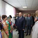 Руководители региона посетили сельский Дом культуры