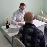 Евгений Ковалев оказал содействие в организации медосмотра подопечных саратовского дома-интерната для престарелых и инвалидов