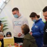 Волонтёры «Единой России» привезли в ПВР в Тульской области подарки детям Донбасса