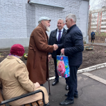 Сергей Рудковский посетил ветеранов накануне праздника Победы