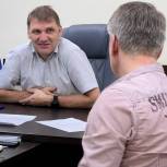 Максим Резников встретился с томичами и ответил на их вопросы в ходе личного приема граждан