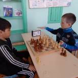 В Гумбейской школе прошел шахматный турнир в рамках партийного проекта «Шахматный всеобуч»