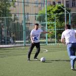 В Грозном Международный день соседей отметили любительским футболом и домино-турнирами