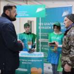 Волонтеры помогают шахунцам принять участие в голосовании по выбору территорий для благоустройства