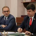 Жители Ивановской области могут обратиться к депутатам Госдумы через местные приемные партии