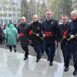 В преддверии Дня Победы почтили подвиг тюменских судостроителей и военных моряков