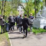В Пензе активисты «Единой России» благоустроили сквер «Молодая семья»