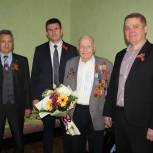 Единороссы поздравили ветеранов Великой Отечественной войны в Железногорске