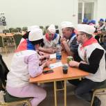 «Победа 77», «5 танкистов», «Патриоты»: три команды поклонников интеллектуальных игр приняли участие в «РосКвизе» в Сызранском районе