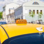Мэр Москвы увеличил субсидии для такси и каршеринга