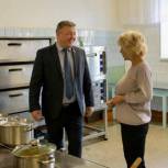При поддержке «Единой России» образовательные учреждения Синегорья получили   новое кухонное оборудование