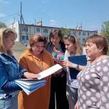 «Единая Россия» проверила ход благоустройства общественной территории в поселке Ишалино Аргаяшского района