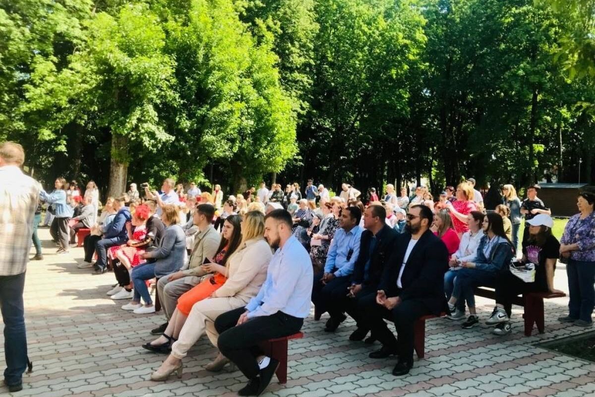 В Брянске отпраздновали Международный день соседей