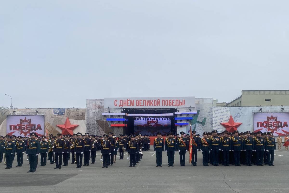 В Оренбурге прошел Парад Победы