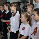 В гимназии №6 Новочебоксарска состоялось торжественное открытие Парт Героев