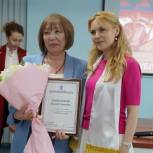 Дарья Лантратова и Наталия Полуянова встретились с женскими общественными организациями Калмыкии