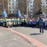 В Петропавловске-Камчатском партпроект «Безопасные дороги» провёл флешмоб на знание ПДД