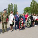 В регионе «Единая Россия» поздравляет ветеранов Великой Отечественной войны