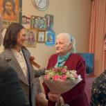 Татьяна Буцкая поздравила ветерана Великой Отечественной войны с наступающим Днем Победы