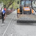 В Советском районе проверили ход благоустройства пешеходной зоны по ул. Свободы