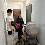 Поздравить жену Дмитровского бойца с рождением ребенка приехала Депутат Мособлдумы Марина Шевченко