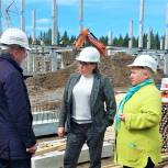 Партийный десант «Единой России» контролирует строительство школы на 825 мест в Эжвинском районе