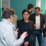 Химкинские партийцы приняли итоги работы по капитальному ремонту детской поликлиники №2
