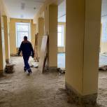 «Единая Россия» проверила ход капитального ремонта Снежинской школы