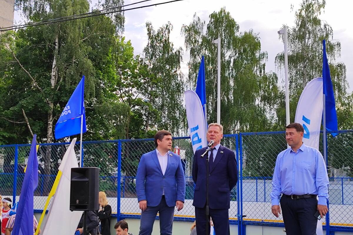 В День соседей – на стадион с «Единой Россией»
