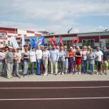 Единороссы поприветствовали участников спортивной акции «Шаги здоровья»