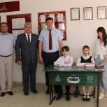 В Илекской школе № 1 прошло торжественное открытие «Парты Героя»