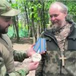 «Единороссы» передали бойцам СВО гуманитарный груз