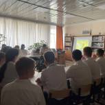 «Единая Россия» организовала для воронежских школьников акцию «Герои войны – герои спорта»