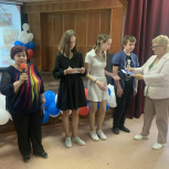 Лучшие ученики и юные волонтеры Московского района получили награды