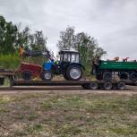 В администрации Хуторского сельского поселения Увельского района появился новый трактор