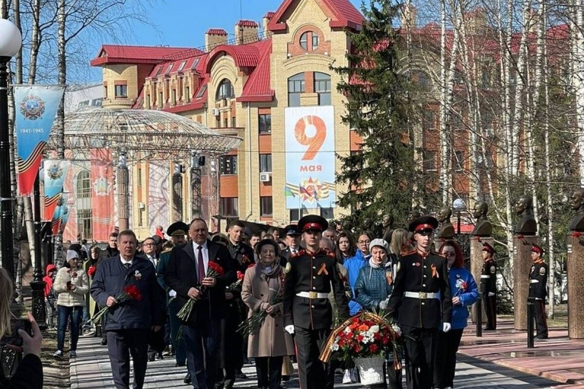 Борис Хохряков 9 мая посетит Сургут и Ханты-Мансийск