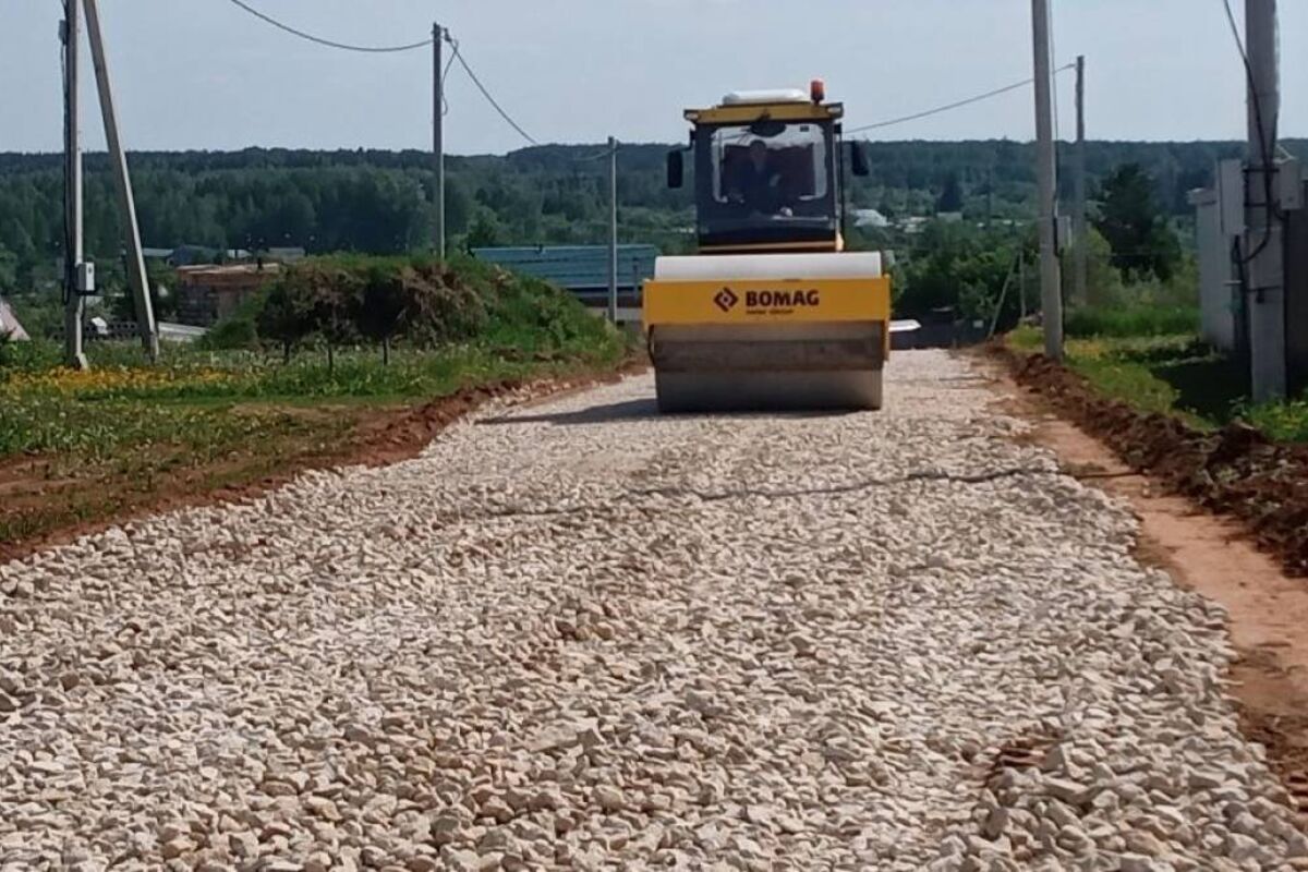 В Кирове начался ремонт грунтовых дорог