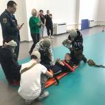 В Североморске сотрудники МЧС России провели тематический сбор школьников