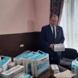 Дмитрий Белик передал гуманитарный груз в севастопольский военно-морской клинический госпиталь
